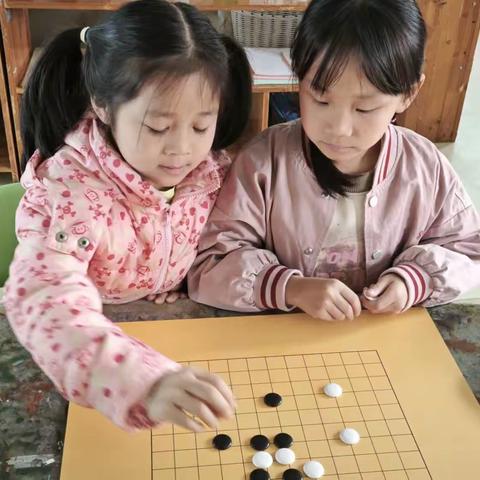 汇彩幼儿园----围棋优秀小明星