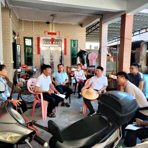 调研促发展  关怀励前进——县领导深入乌烈镇调研指导工作