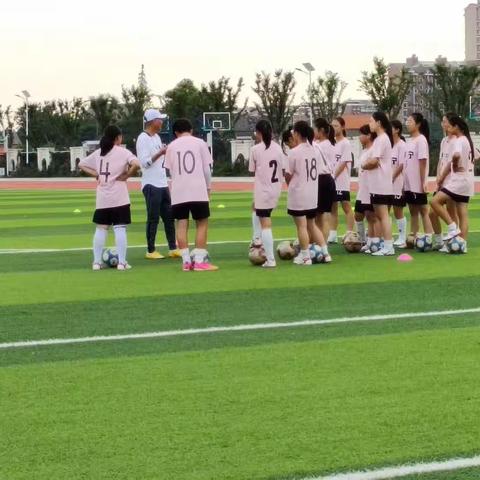 实初滨湖校区足球班⚽～精彩暑期分享