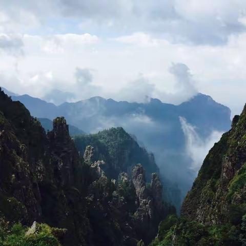 观山水形胜，赏荆楚风物。——湖北神农架周边自驾游行程规划