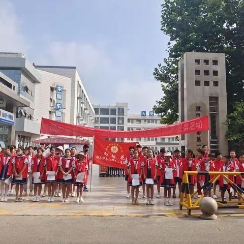 秩序护导   我在行动——濮阳市油田第一小学向阳花秩序护导活动