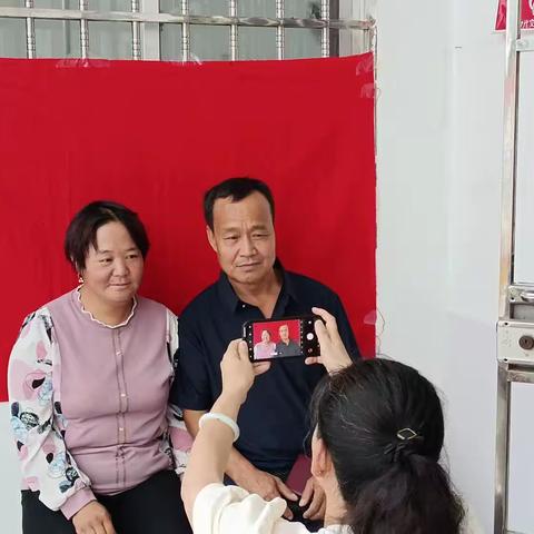 利津县民政局:“家门口”为群众补办结婚证