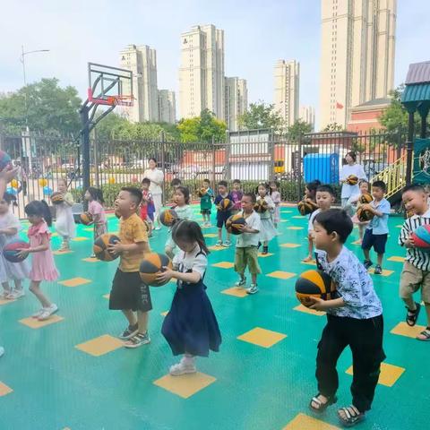 博雅阳光幼儿园大三班飞鱼座"我在幼儿园的一天"