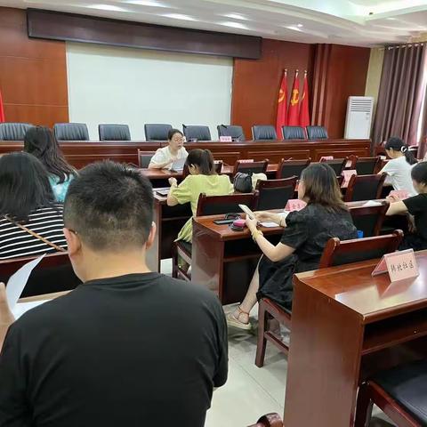 长乐中路街道召开劳动保障政策培训会及下半年工作部署