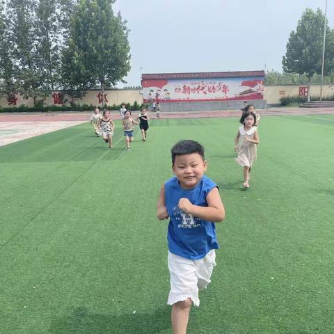 黄堰机关幼儿园小一班的一周精彩回顾