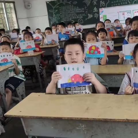 赊店镇第二小学校一（2）班快乐的暑期托管