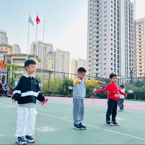 爱运动•学跳绳——宿城区中港雅典城幼儿园大二班