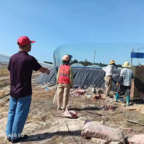 居民有诉求 网格员及时来协调解决