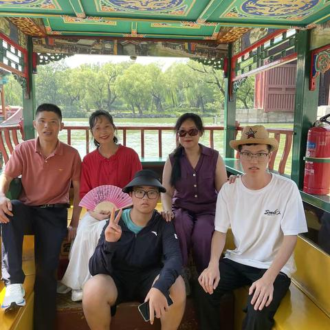 带着课本去旅行