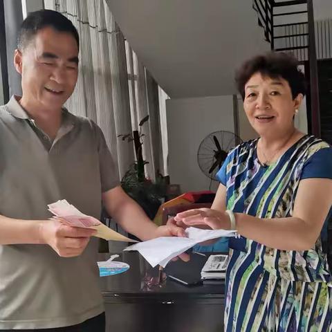 传承红色基因，情暖退役老兵 ——西关街道退役军人服务站联合民航社区开展八一建军节慰问活动