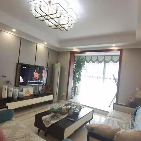 ❤️👍72.8万 东湖春天内跃 大3房2厅2卫产权88实得120平老证 房东精装40万 亏本急卖 正读苏辙中小学64397