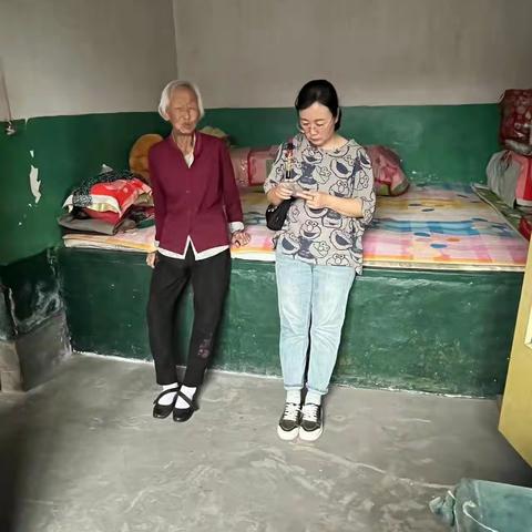 宁武县东城区社区开展汛期危房安全隐患排查工作