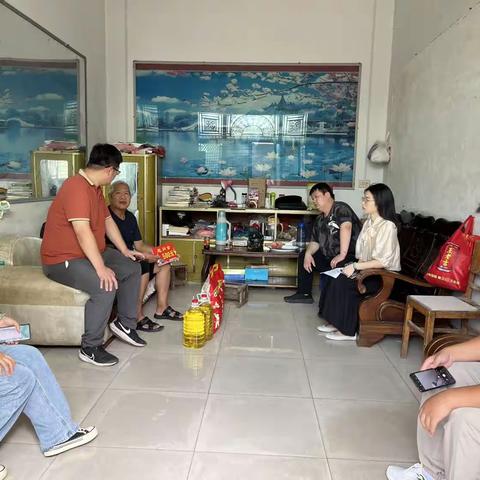 用心传递温暖满溢