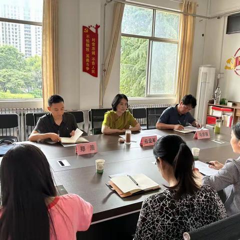 市红十字会常务副会长任爱军调研陇县红十字会工作