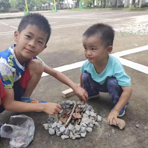 又又又是出门“溜弟” 的时光—柳城小学104中队郑正队员2023年“你好，暑假！”莲君养成记