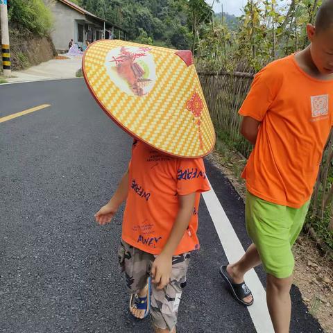 孩子出不出色和母亲的性格关系太大了