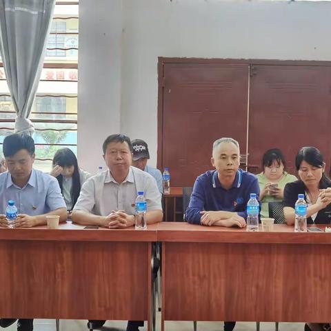 县人大常委会领导到路则村委会调研中云风力发电项目工作