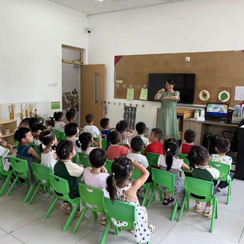 【缤纷夏日，快乐成长】——西文幼儿园小二班暑期回顾