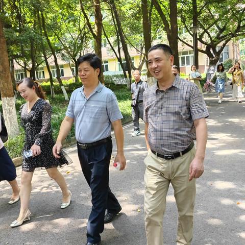 双优建设经验交流分享——重庆市旅游学校参观交流