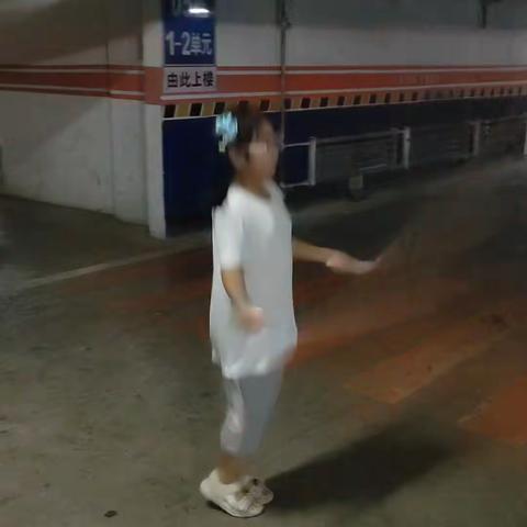 87小 2.11 程钰祺 跳绳练习
