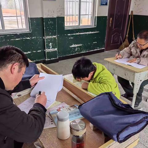 责任督学进校园，督学指导促常规——许家湾小学三月督学检查