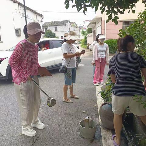 清理容器积水