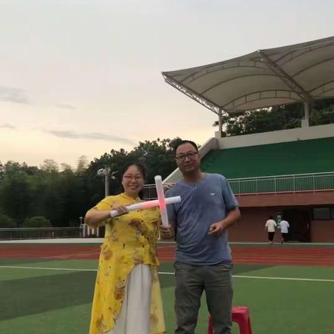 学前2203班段斯琪 暑假回访母校