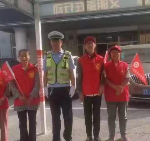 辽慈志愿者鞍山海城服务队——“路口交通志愿者，构建城市文明风景线”