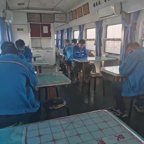 进步的青年人才