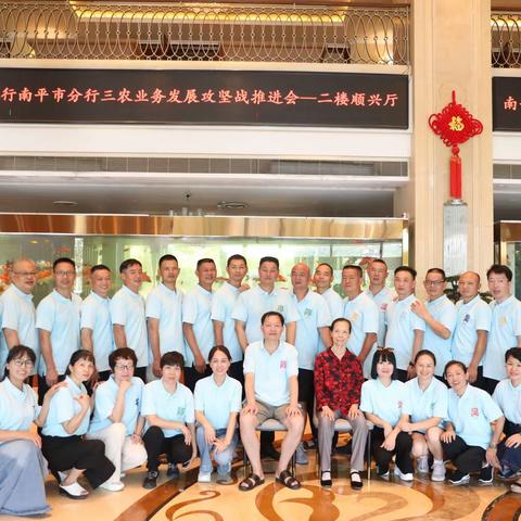 依然记得，同行中曾经有你