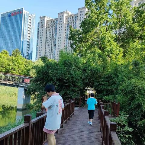 2023我的假期生活，221816程潇颖