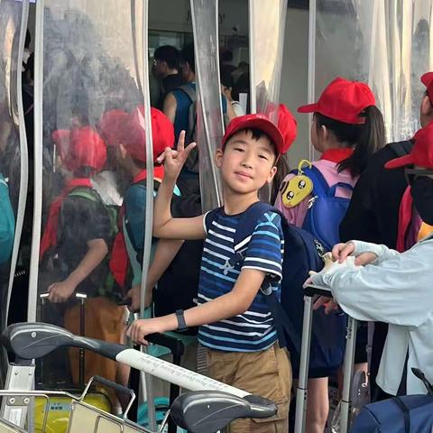 2023年浦东新世界实验小学北京研学双高五日游