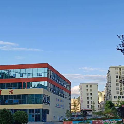 【一班二组】水击石则鸣，人激志则宏