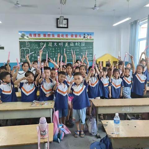 盛夏有爱，暑有所＂托＂二三班语文暑假托管纪实