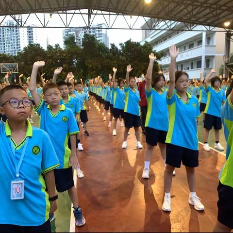 【首附｜初2306班军训篇三】接受军训，接受考验，彰显精彩人生！