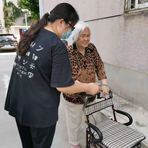 【乐居甸柳】防范诈骗手牵手 平安社区心连心