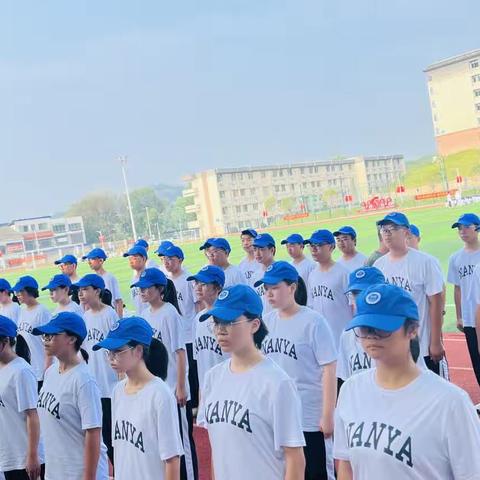 英姿矫健，青春飞扬——南雅梅溪湖中学K2303班军训DAY5