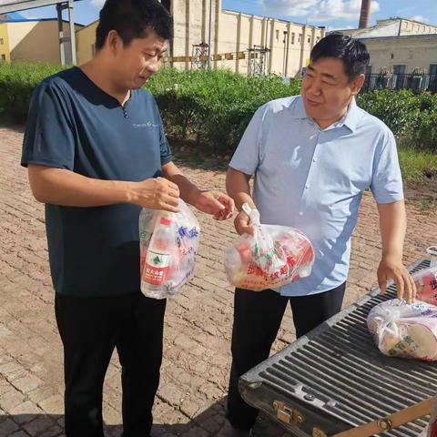 工会慰问暖人心 团结协作鼓干劲