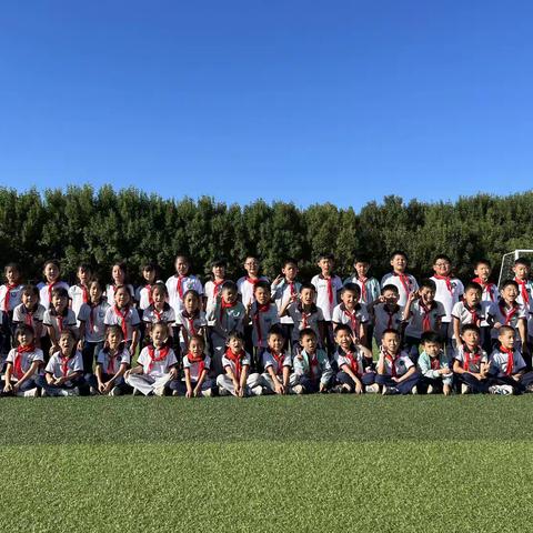 春风化雨，润物无声——姜楼镇中心小学二年级（1）班班级风采展示