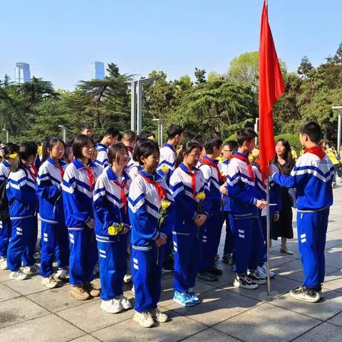 413班一一缅怀革命英烈，传承红色基因