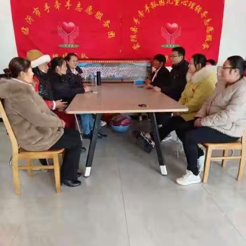 蒙阴县坦埠孤困儿童志愿者服务团队心连心共享暖心饭活动（一）