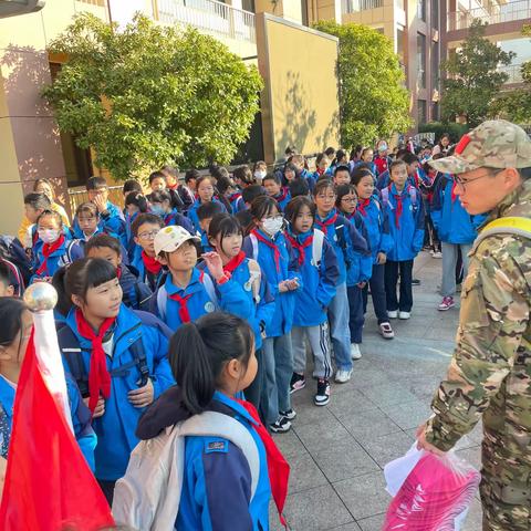 军事扩展－－建德市月亮湾小学504班扬帆中队研学活动