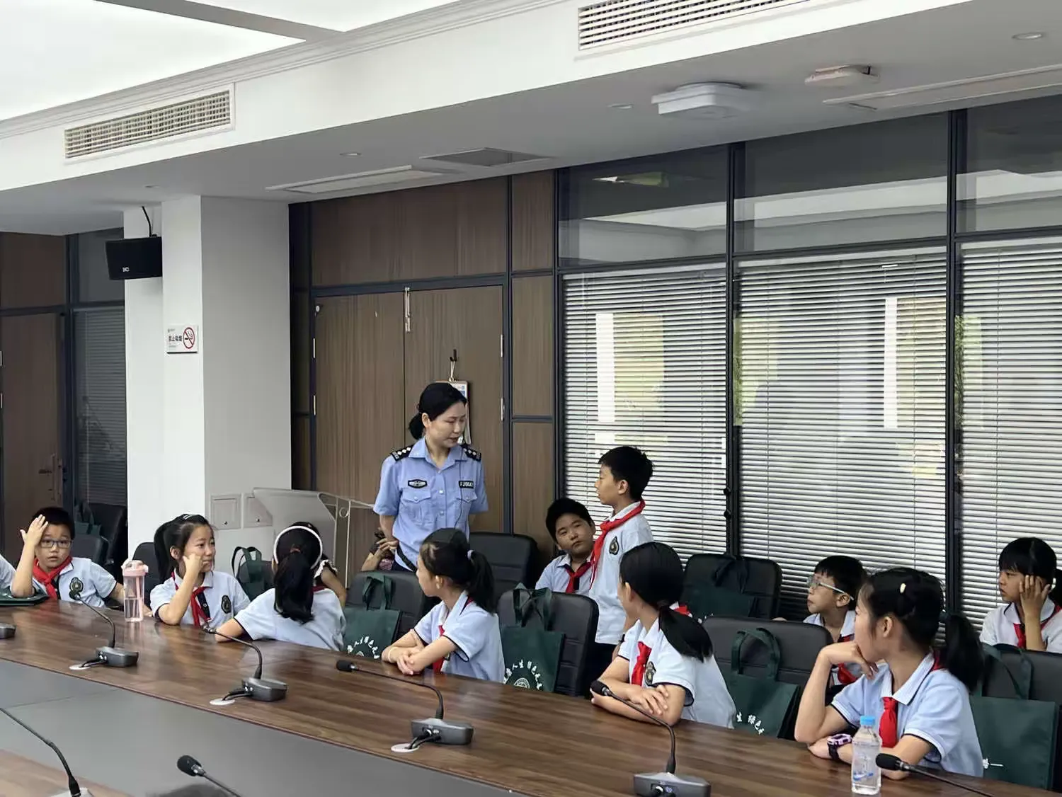 简篇-全民反诈 你我同行---新昌县实验小学四(6)中队