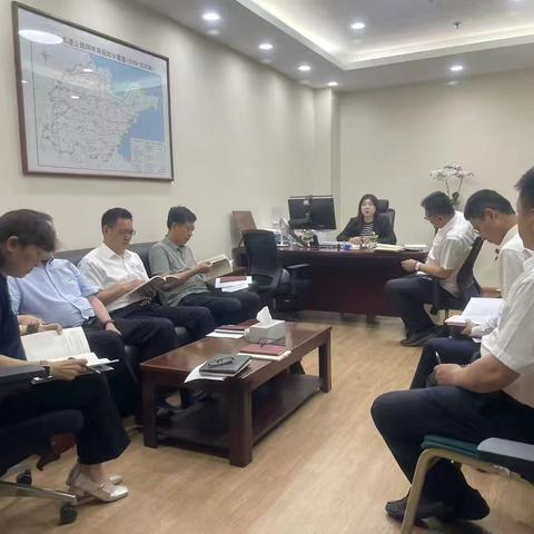 安全保卫部党支部开展集中学习活动