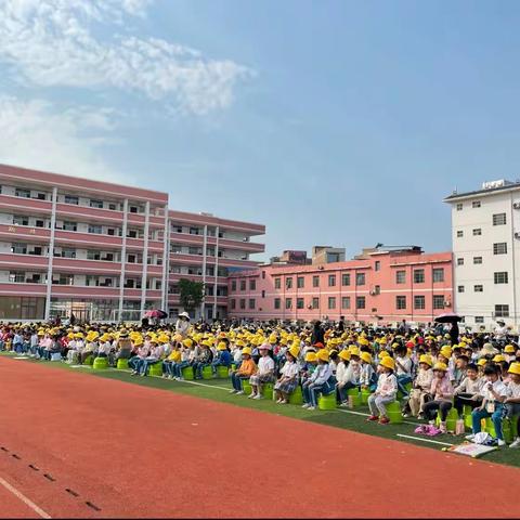 “珍爱生命  远离溺水”——宾阳县宾州镇中心学校本部举行防溺水安全演练活动