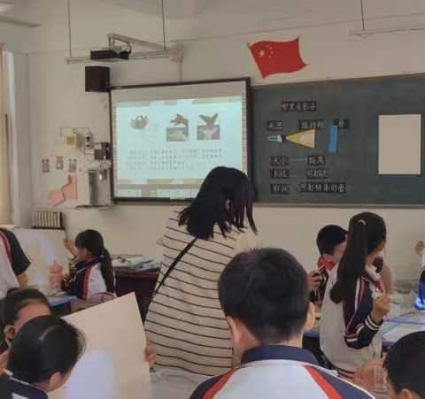 结对帮扶谱新篇，携手共进促发展——龙海区实验小学与龙海区东泗乡董浦小学联合开展教育结对帮扶活动