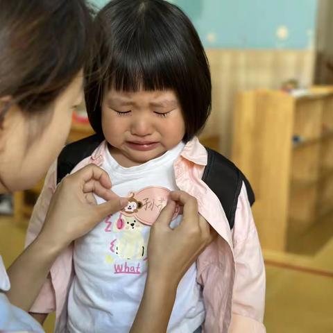 【孙艺涵  】小朋友在幼儿园的一天