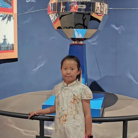 小艺同学2023年暑期假期生活。