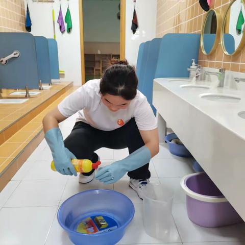 西咸空港悉贝托育小天使幼儿园小班组开学前准备