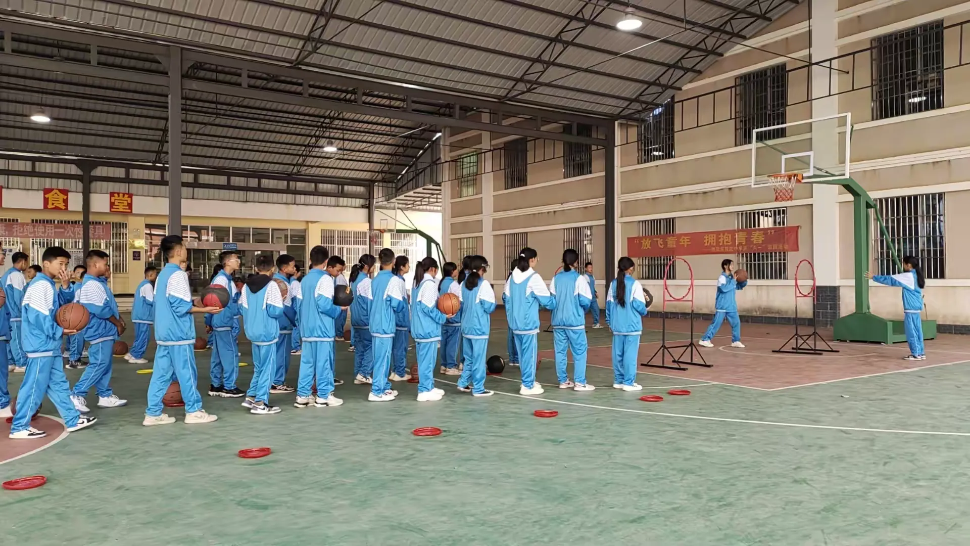 简篇-骨干示范引领 助推教师成长——汉庄中学2023学年秋季学期“235”以学为主有效课堂骨干教师示范课竞赛活动
